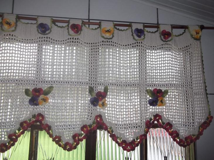 Как связать штору крючком: популярные техники для начинающих