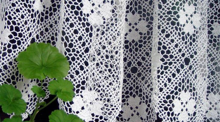 Как связать штору крючком: популярные техники для начинающих