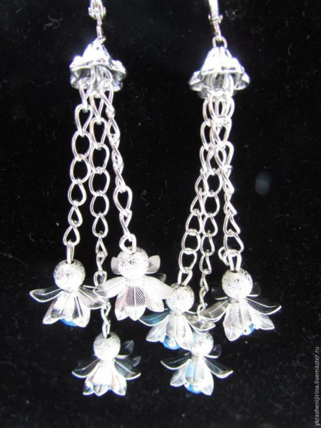 Нежные серьги-цветочки