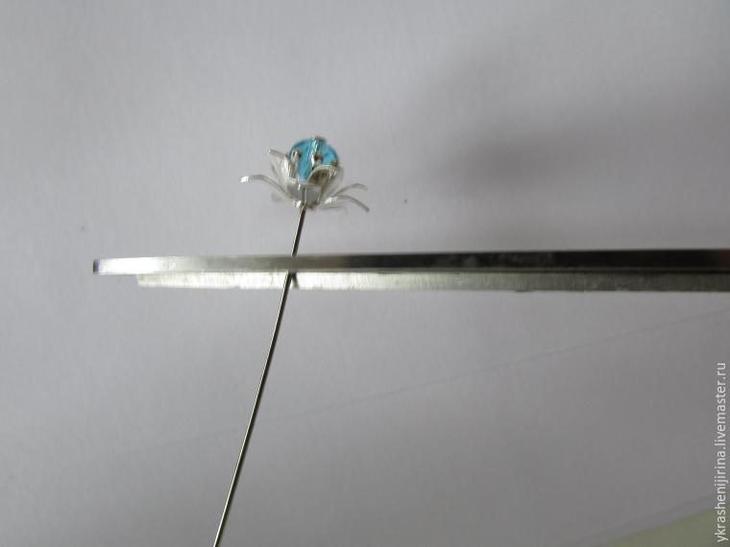 Нежные серьги-цветочки