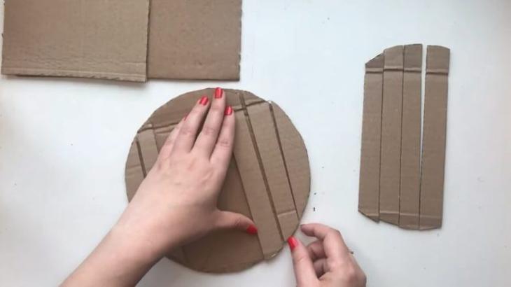 Оригинальное использование картона в декоре