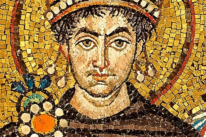 От какого цвета может стать плохо, или 10 цветовых пигментов с необычной историей