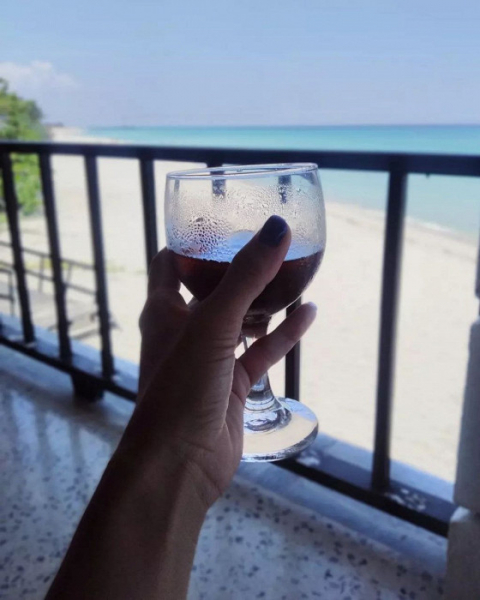 «Пандемия, конфликты, кризисы — все это где-то там»: восторженный отзыв о Кубе