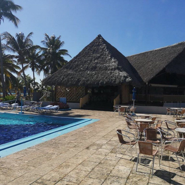 «Пандемия, конфликты, кризисы — все это где-то там»: восторженный отзыв о Кубе