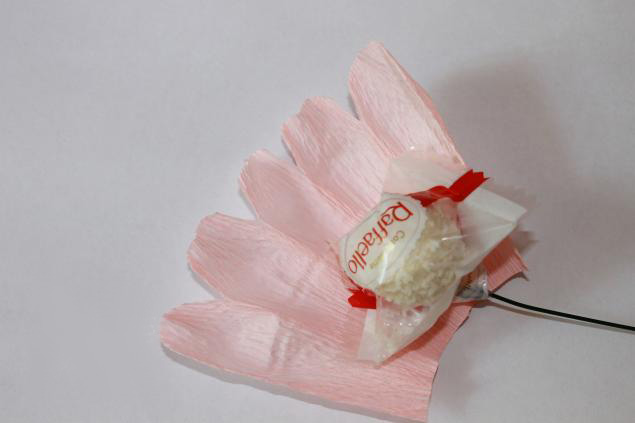 Поделки из крепированной бумаги