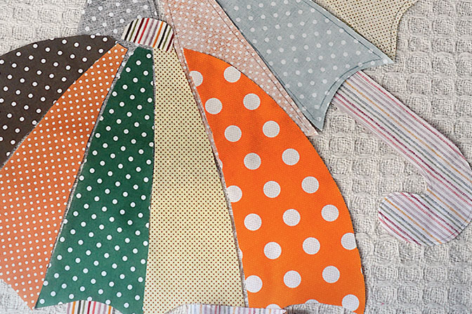 Погода в доме: шьем зонт-подушку своими руками