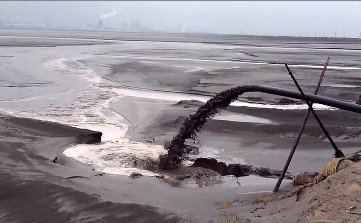 10 самых шокирующих озер в мире