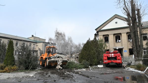 Новая волна ударов по Украине. Зеленский обвинил Россию в преступлениях против человечности