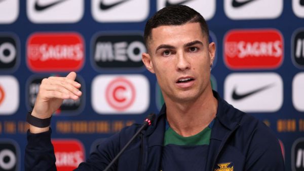 Владельцы "Манчестер Юнайтед" рассматривают вариант продажи клуба