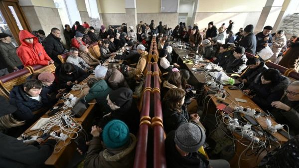 Фото: украинские города после очередных ударов России по инфраструктуре