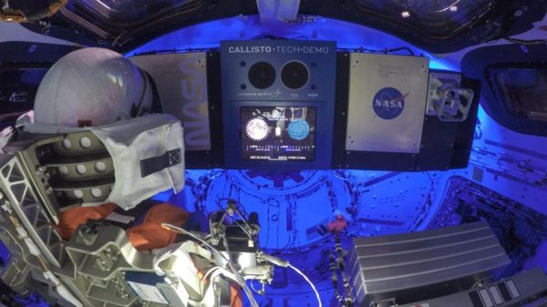 Миссия "Артемида": капсула НАСА "Орион" добралась до Луны