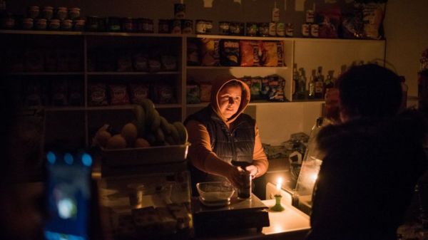 Фото: украинские города после очередных ударов России по инфраструктуре