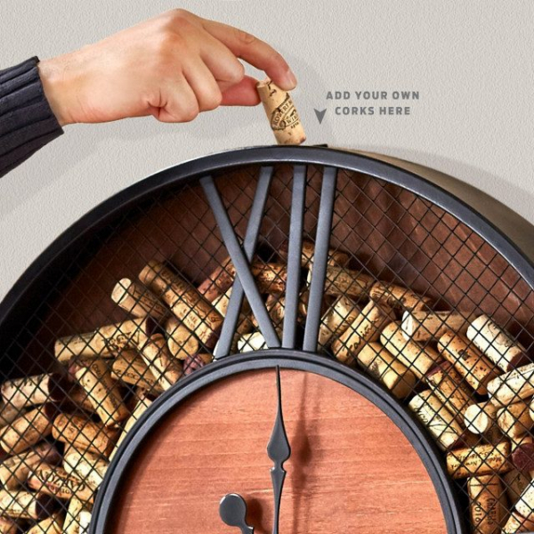 Часы для любителей вина