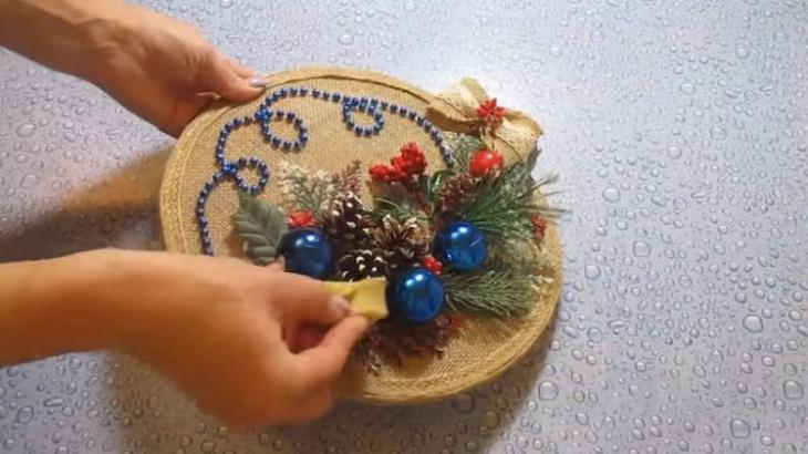 Что можно сделать из мешковины и пялец