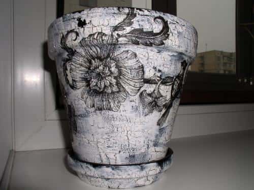 Декорируем цветочные горшки сами