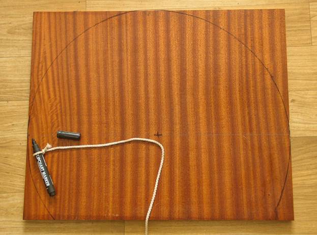 Делаем дом для кошки своими руками