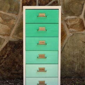 Эффект омбре при покраске комода