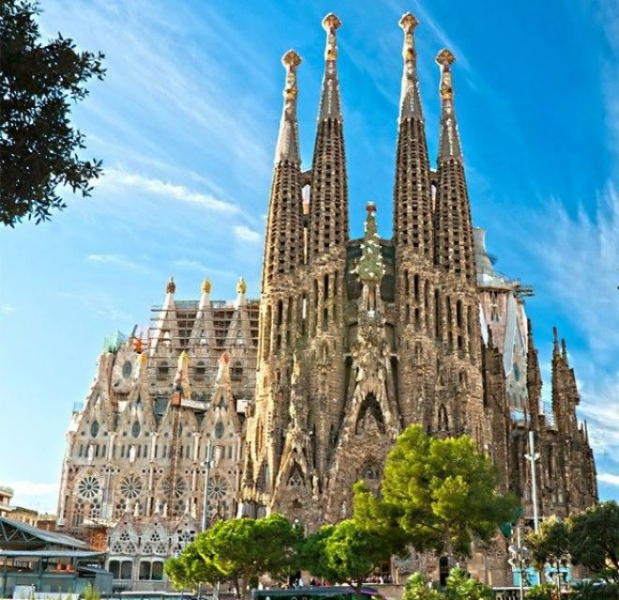 Как выглядят знаменитые достопримечательности изнутри