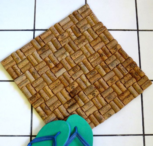 Коврик из пробок для ванной комнаты своими руками