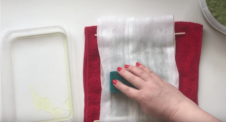 Необычный способ использования коробки от яиц