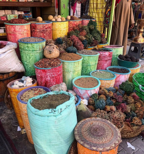 «Никаких шумных тусовок и пенсионеров с внуками»: отзыв о бюджетном отеле Египта