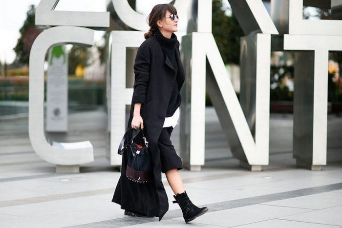 «Руссо туристо»: 6 советов, как одеваться в путешествии, чтобы не выглядеть туристом