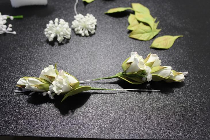 Свадебный гребень с розами