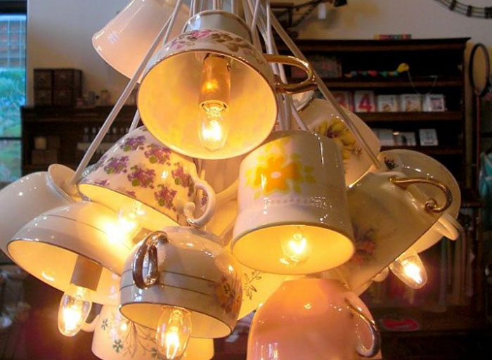 16 идей использования старого сервиза или ненужных чашек для декора дома