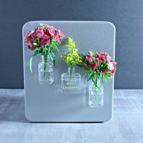 17 крутых поделок, которые заставят пересмотреть содержимое старых коробок