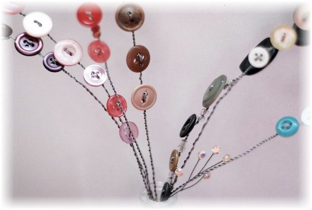 Интересные идеи из пуговиц