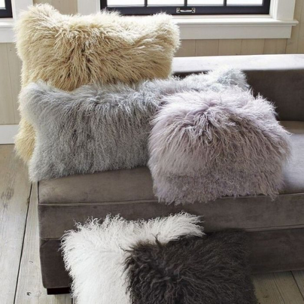 Как с помощью подушек преобразить интерьер