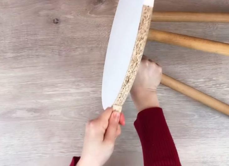 Креативная идея использования старого табурета