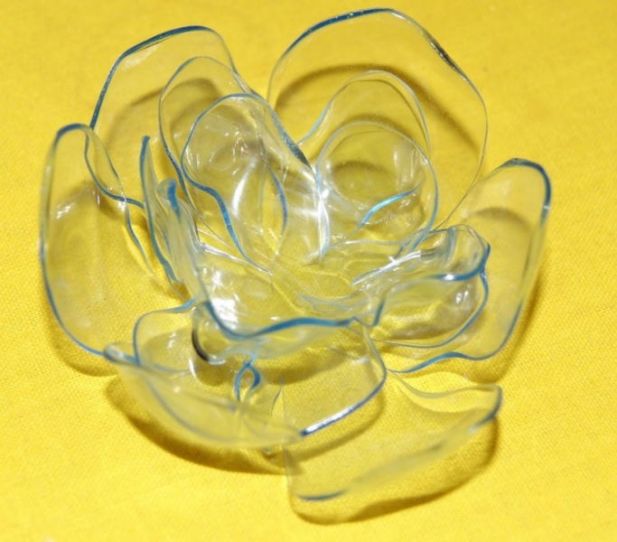 Поделки из пластика — пошаговое описание