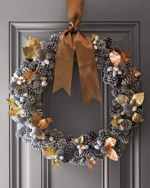 30 идей как сделать осенний венок своими руками — из листьев, шишек и других материалов
