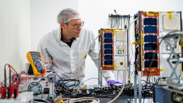 Первый космический старт с территории Британии. Virgin Orbit выведет на орбиту спутники при помощи самолета и ракеты