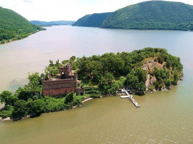 9 самых таинственных чудо-островов на планете