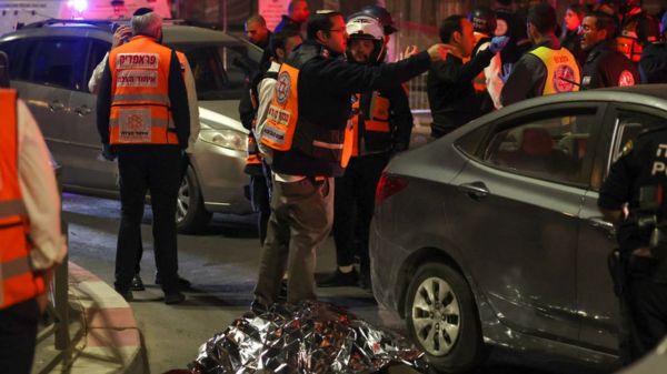 Новое нападение в Иерусалиме: двое раненых, 13-летний палестинец "нейтрализован"