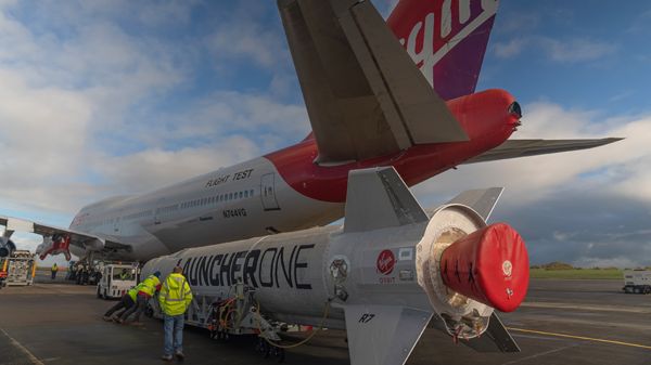 Первый космический старт с территории Британии. Virgin Orbit выведет на орбиту спутники при помощи самолета и ракеты