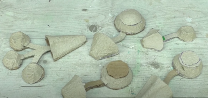 Интересные идеи из лотков от яиц