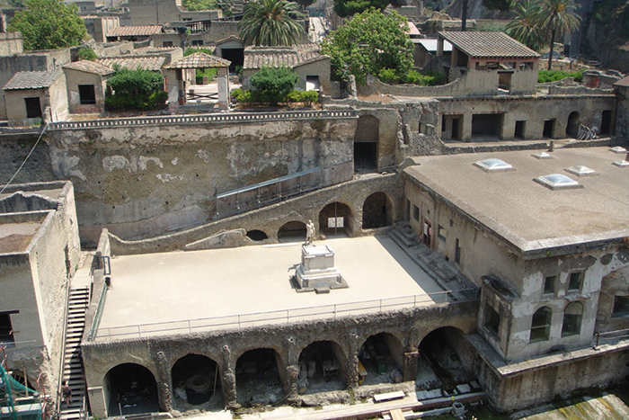 Какие тайны хранят 8 легендарных древних библиотек