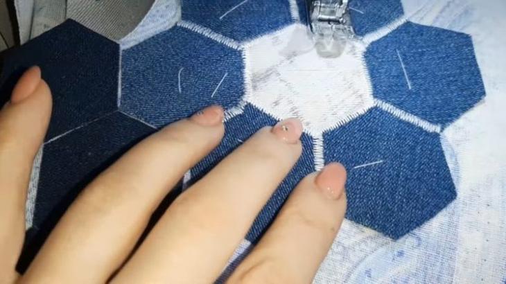 Крутая вещь из кусочков ткани