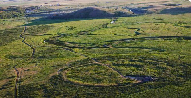 Места, где замерла история: 8 культовых археологических памятников России