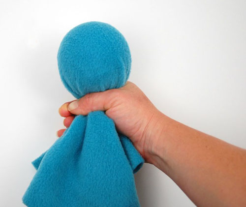 Мягкая осьминожка из флиса