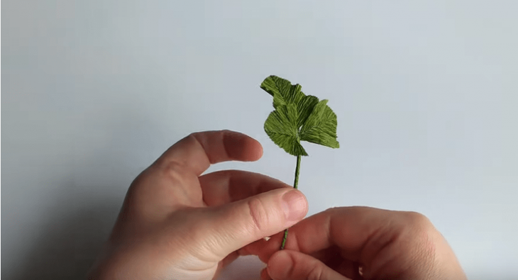 Невероятная красота из фольги и бисера