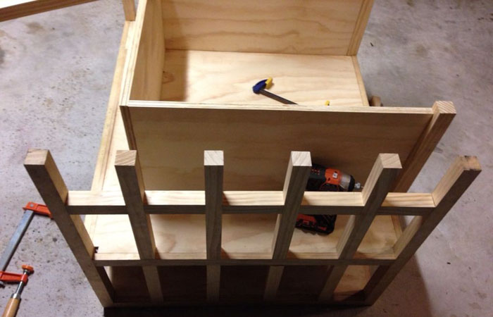 Самое удобное кресло для книголюбов своими руками