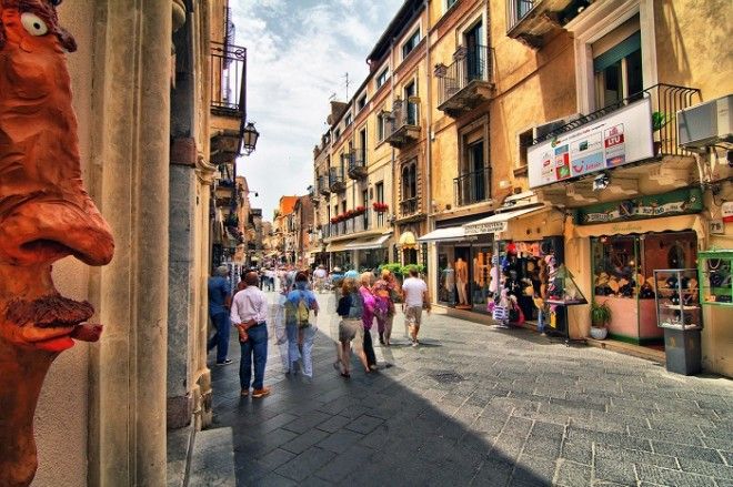 20 самых красивых, ярких и необычных улиц со всего мира