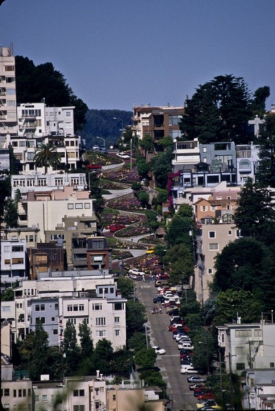 20 самых красивых, ярких и необычных улиц со всего мира