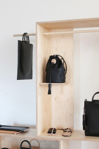 50 потрясающих примеров мебели из фанеры