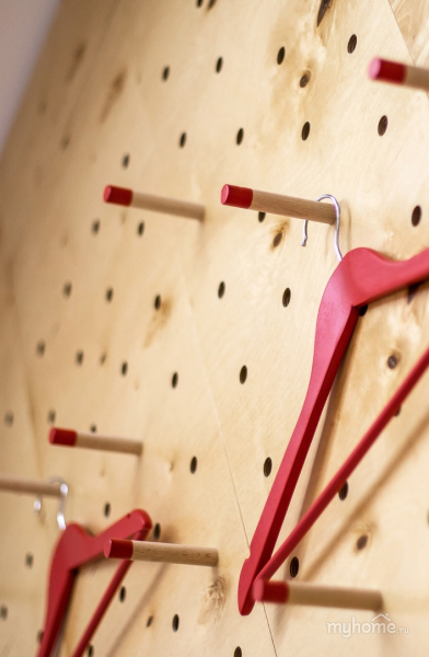 50 потрясающих примеров мебели из фанеры