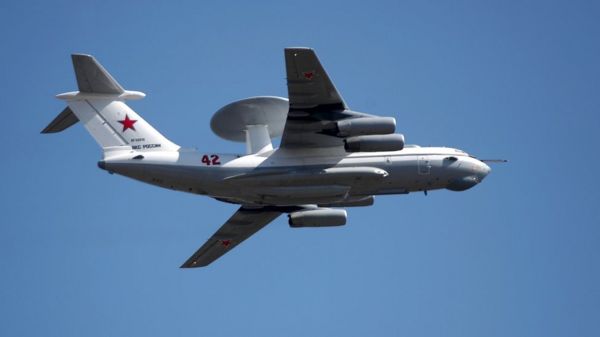 Белорусские "партизаны" заявляют об атаке на "летающий радар" А-50. Чем ценен этот самолет?